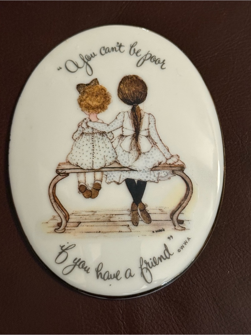 Oval Friendship Wall Plaque in White and Brown